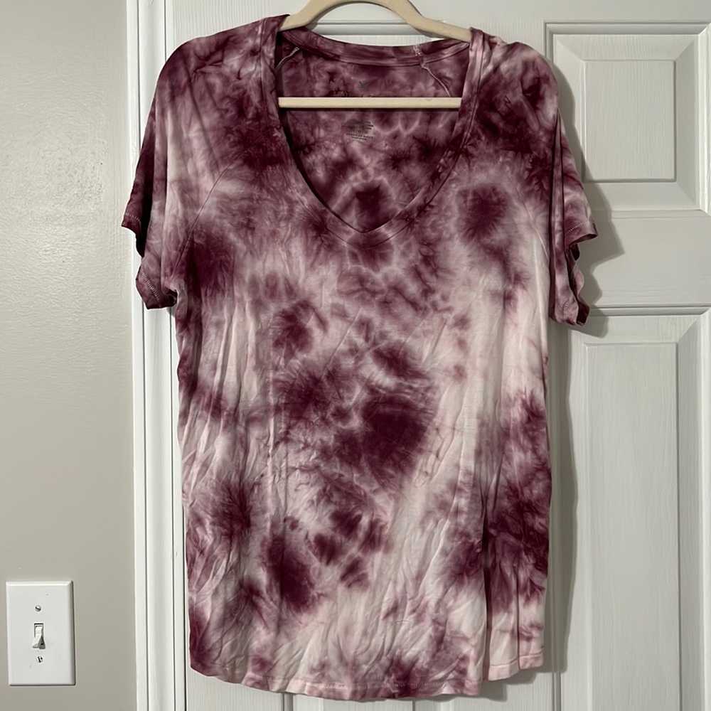 Pink tie-dye short sleeve shirt